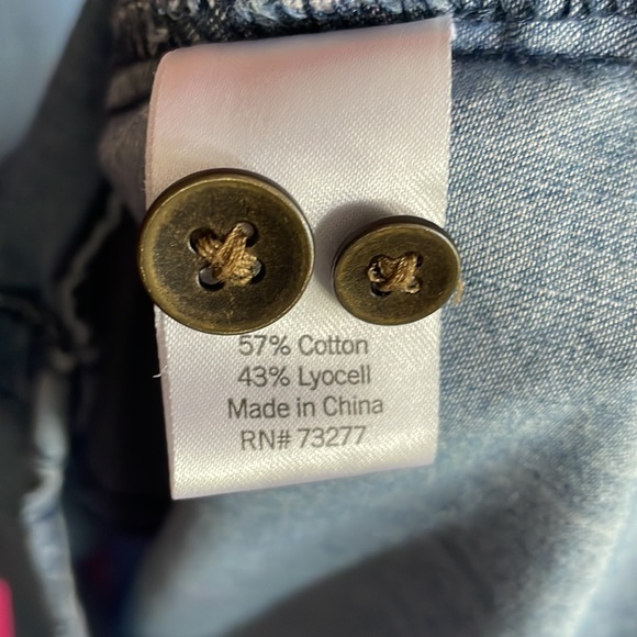 🩵Classic Shirtdress 🩵 - Picture 9 of 9